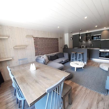 Appartement Skis Aux Pieds, 3 Chambres, Renove, Idealement Situe Pres Des Commerces A Courchevel 1650 - Fr-1-514-61 Eksteriør billede